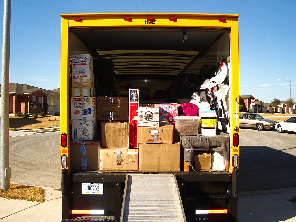 Emballage et protection de meubles avant transport